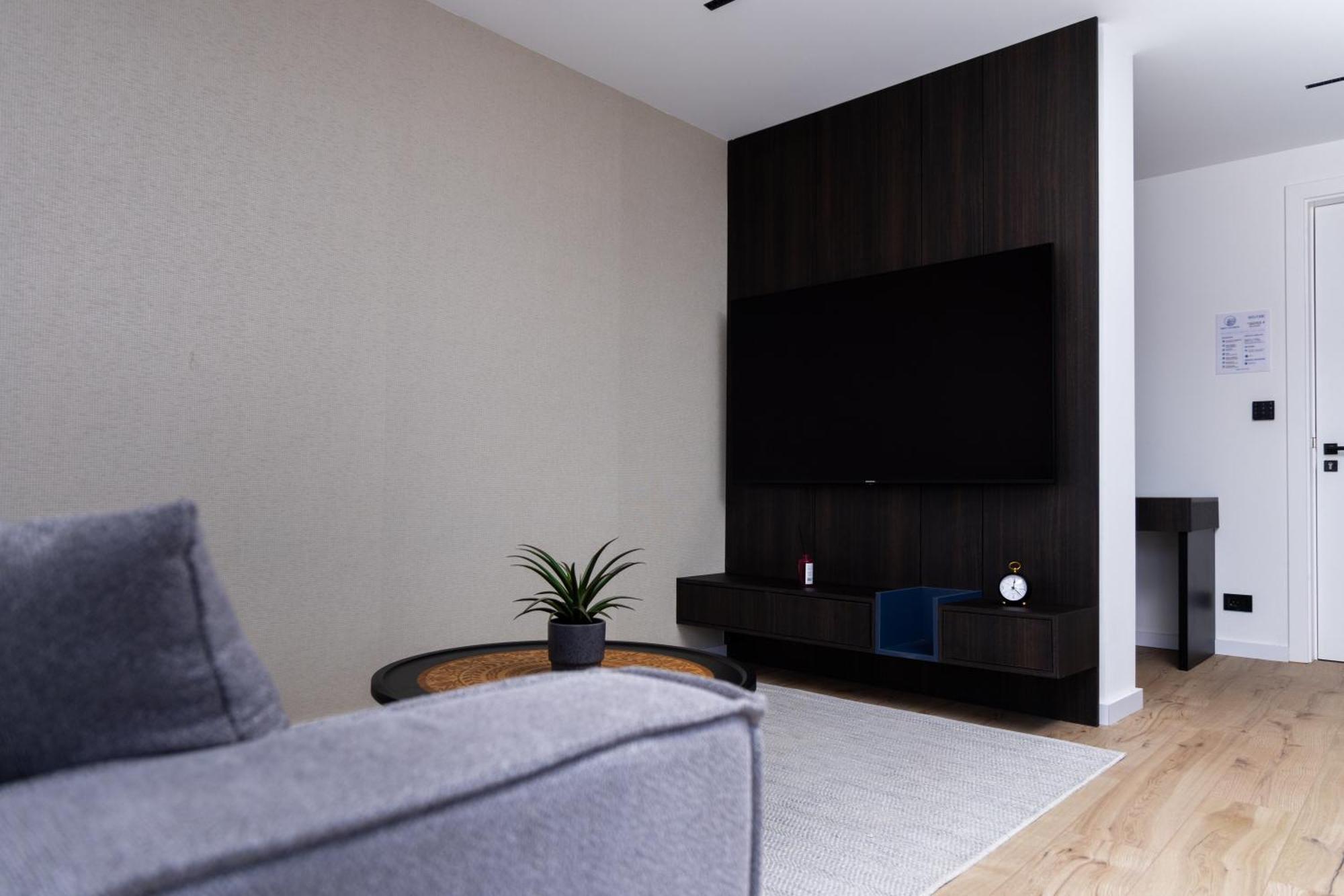 Erika'S Apartments プリシュティナ エクステリア 写真